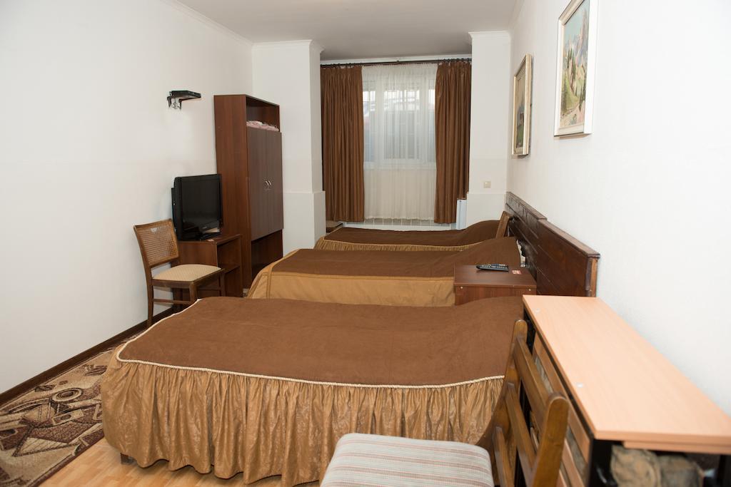 Hotel Acorn Irpín Habitación foto