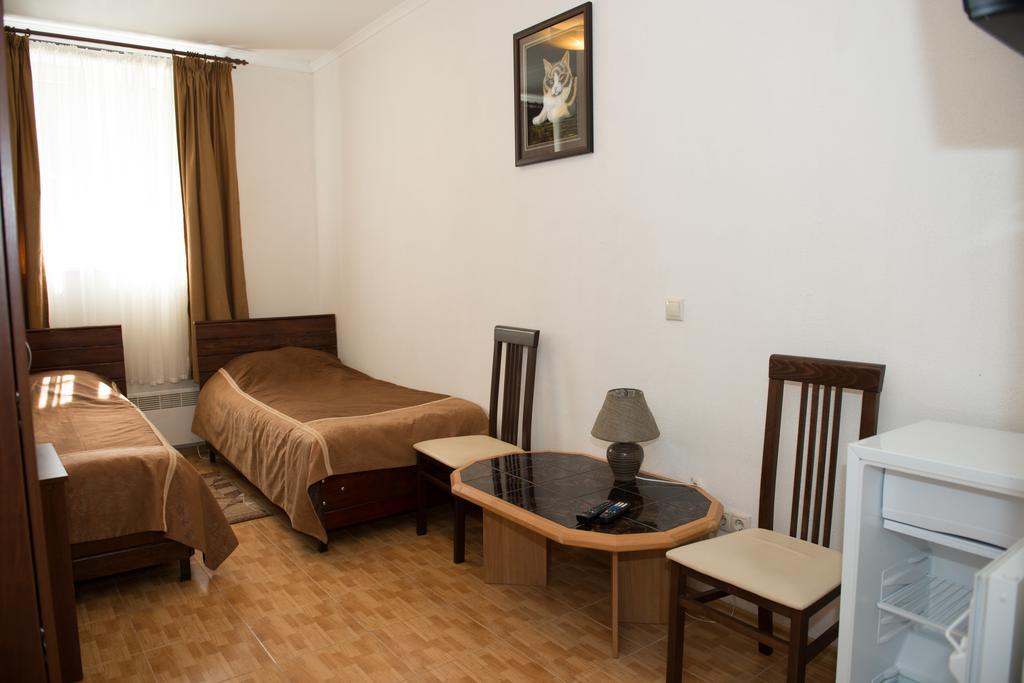 Hotel Acorn Irpín Habitación foto