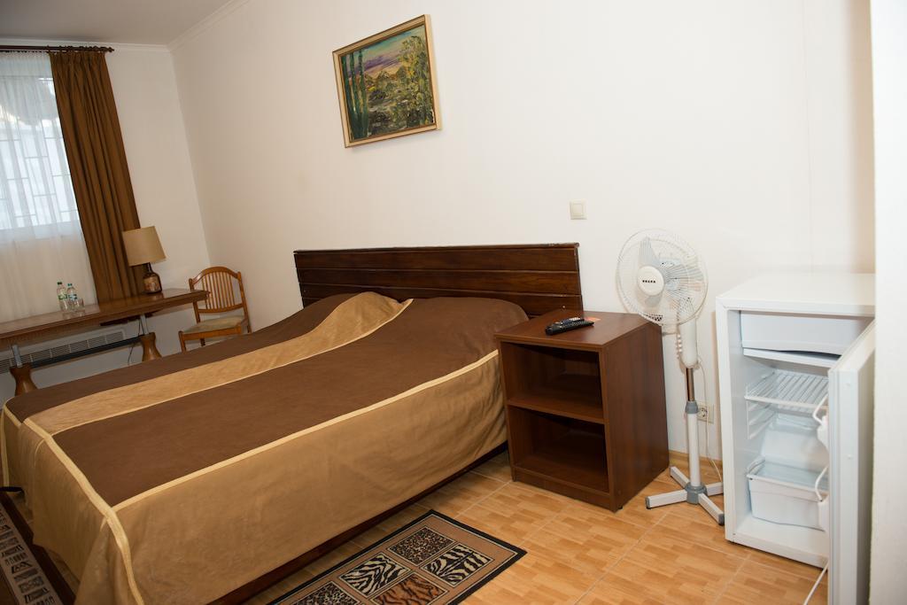 Hotel Acorn Irpín Habitación foto