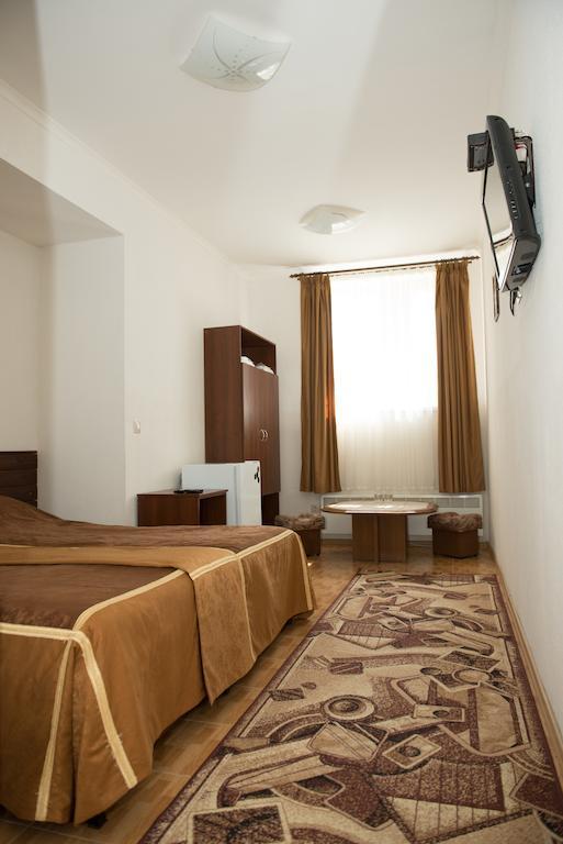 Hotel Acorn Irpín Habitación foto