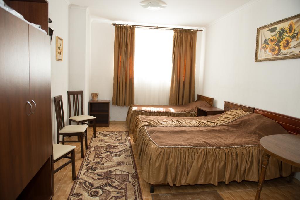 Hotel Acorn Irpín Habitación foto